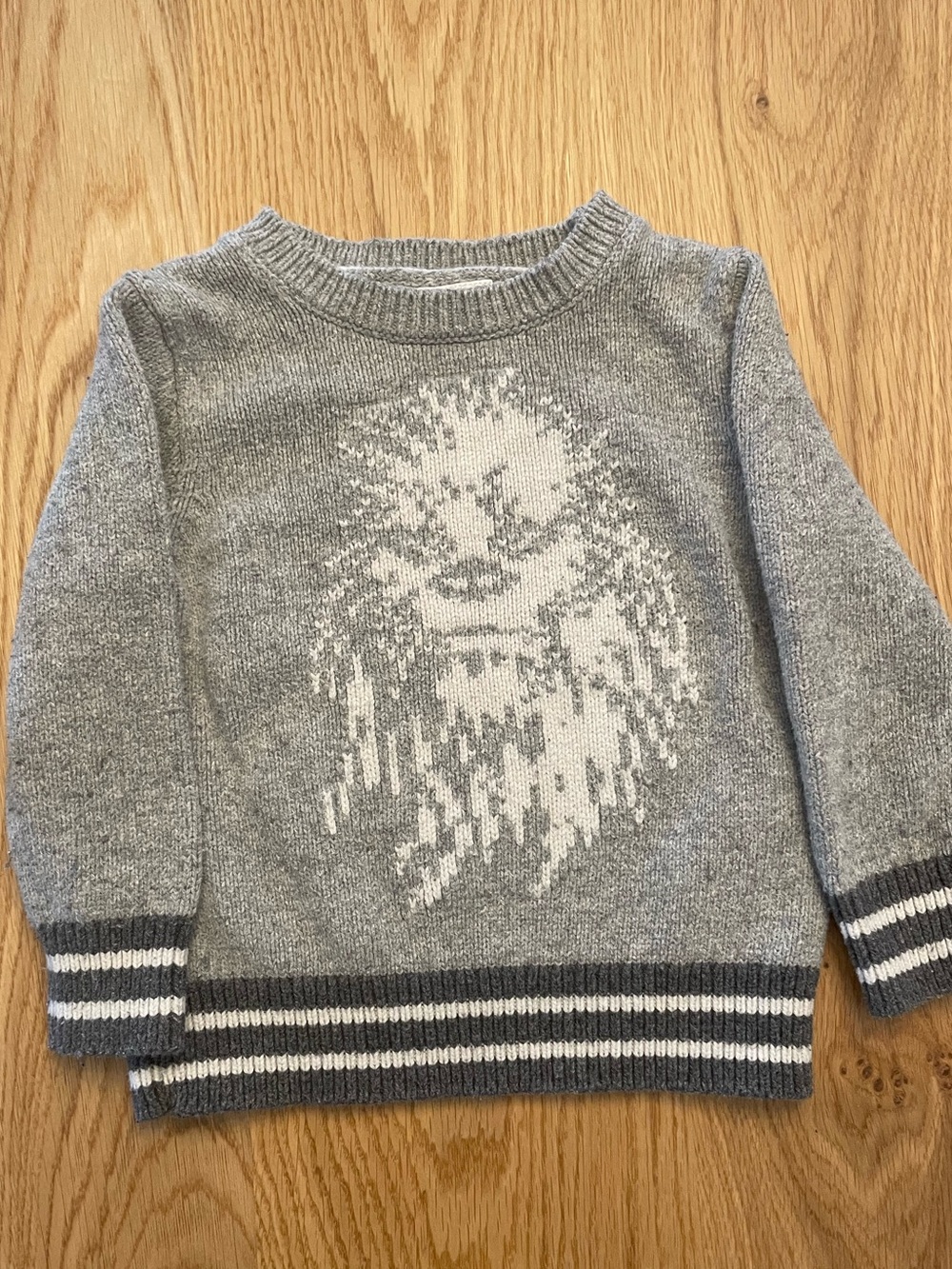 GAP Gray Knit Sweater with White Star Wars graphic